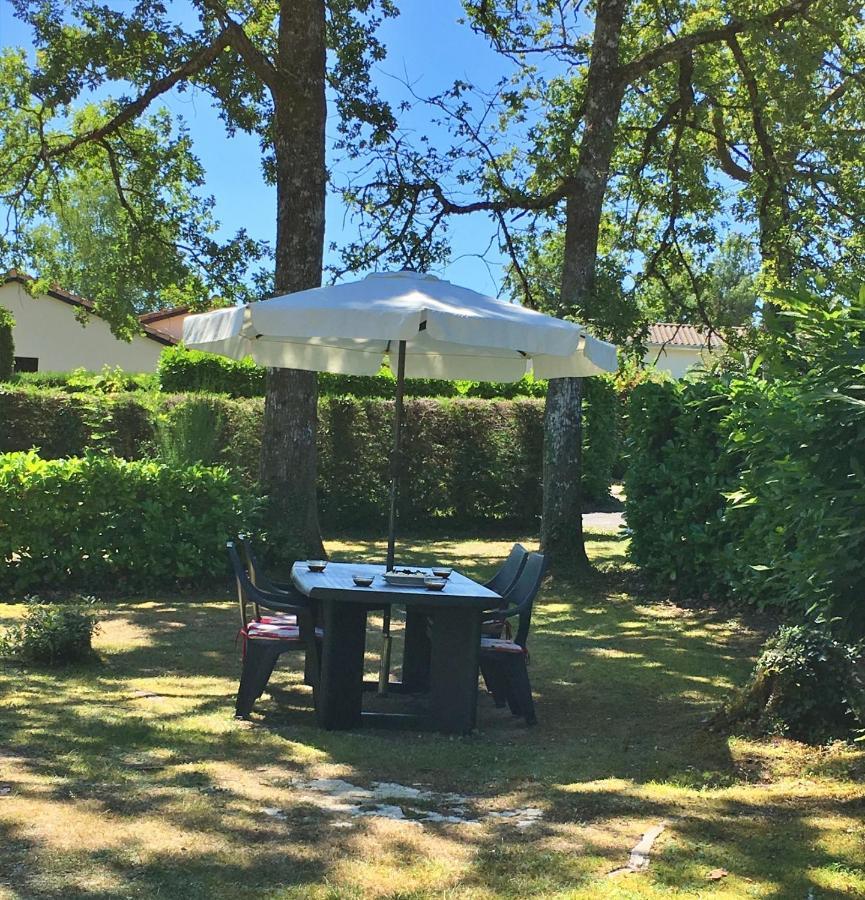 Vakantie Woning Le Chat Maison 175 Ecuras Luaran gambar